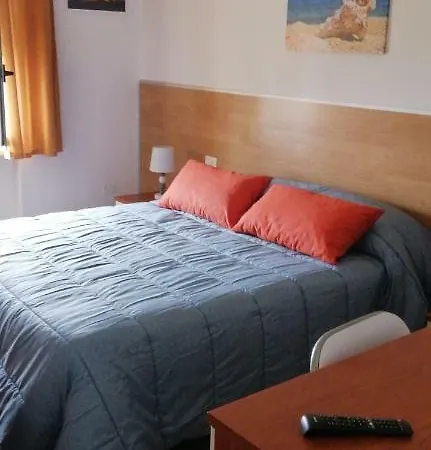 Altamarea Bed and Breakfast 3*