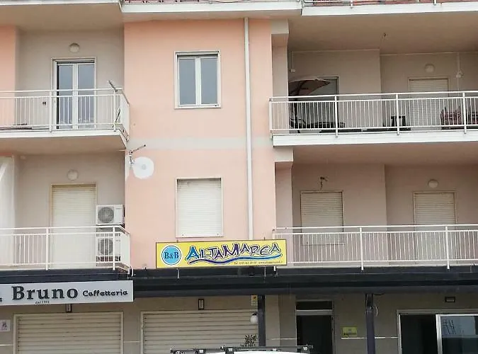 Altamarea Couette-café Marina di Schiavonea